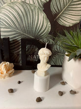 Load image into Gallery viewer, David bust small